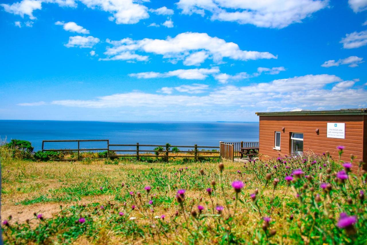 Sunset Sea View Chalet With Hot Tub Torpoint Esterno foto